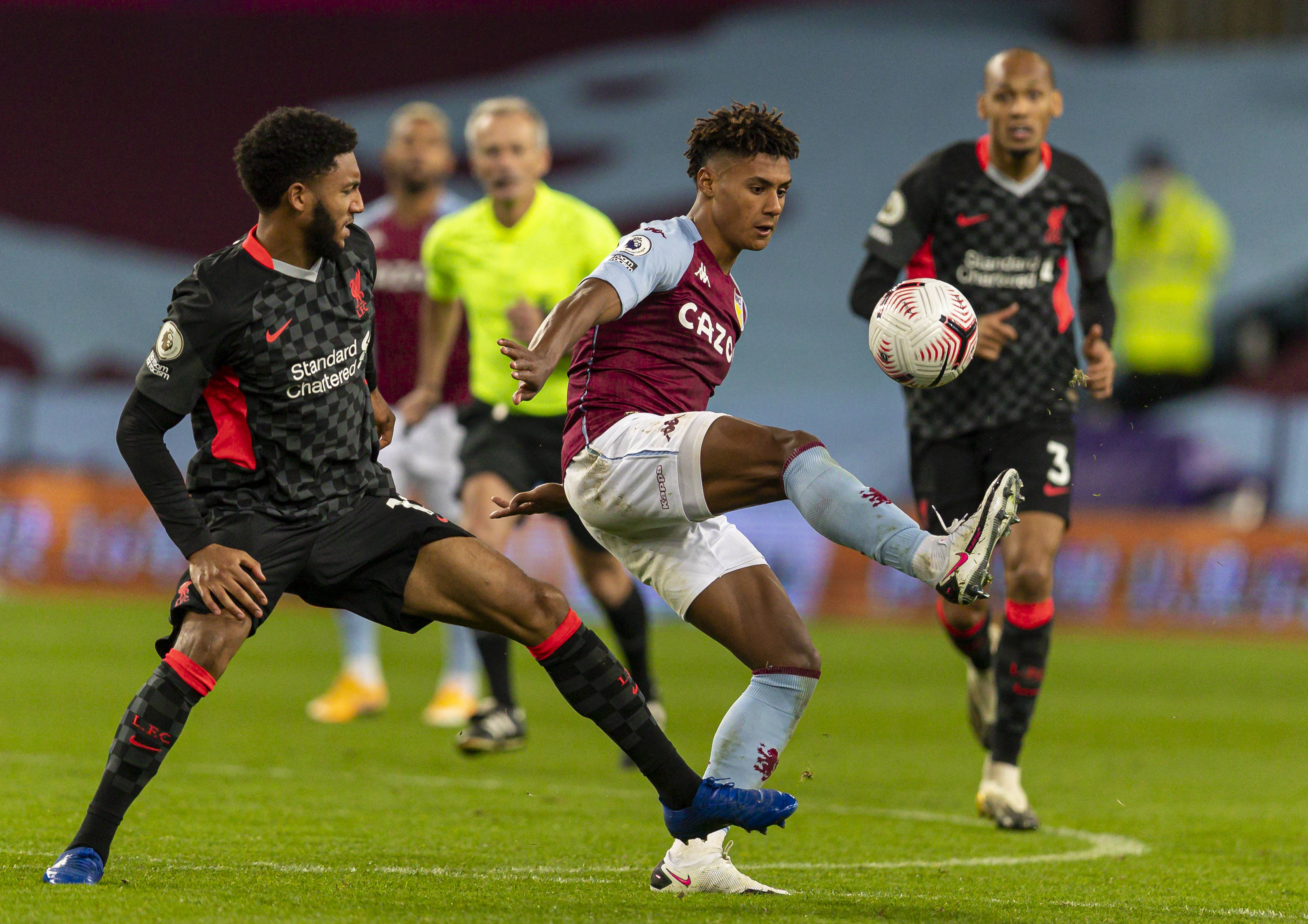 虽然他在阿 虽然他在阿